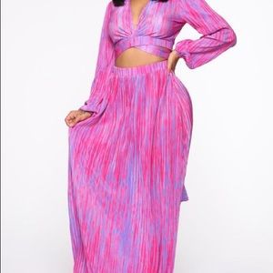 Maxi skirt/wrap crop top set.